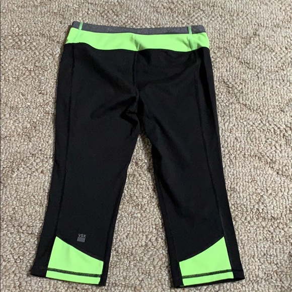 Victoria’s Secret VSX Workout Pants - Picture 3 of 6